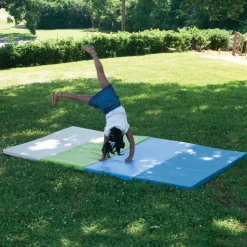 Fold and Carry Floor Mat