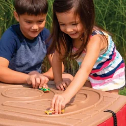 Naturally Playful Sand Table with Lid