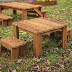Nature to Play™ Square Table
