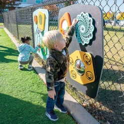 Spin & See Activity Fence Mount