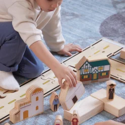 Traditional International Homes Set 15 Pieces