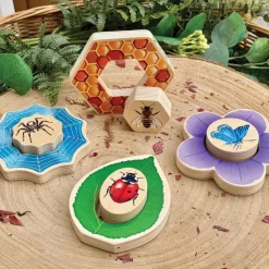 Who's Hiding? Garden Bug Puzzles Set of 4