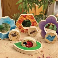 Who's Hiding? Garden Bug Puzzles Set of 4