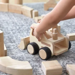Wooden Front Loader
