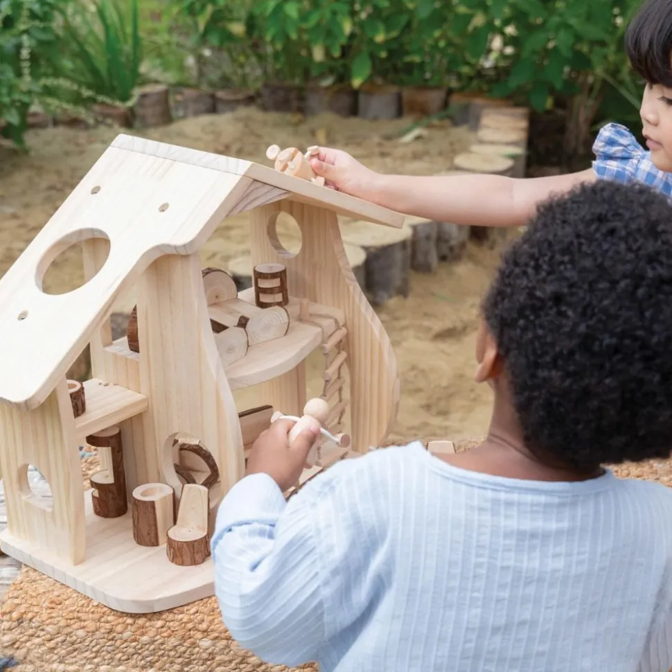 Woodlands Dollhouse with Furniture